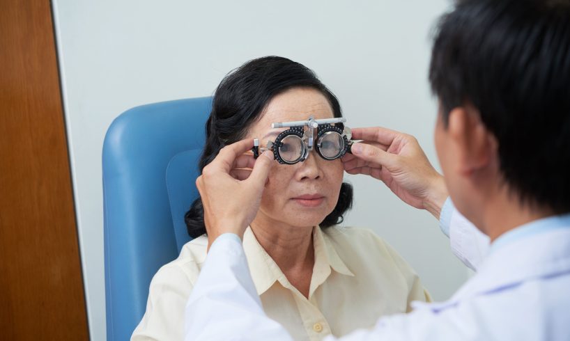 dr. Bagas Kumoro, Dokter Spesialis Mata Jember Terbaik