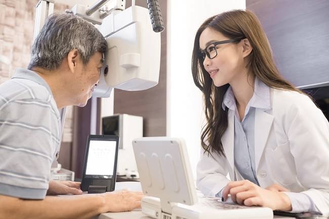 Jadwal Praktek dr. Rosalia, Sp. M, Dokter Spesialis Mata Kudus