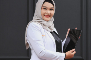 Rekomendasi Dokter Spesialis Kulit Karanganyar, dr. Millany, Sp. DV
