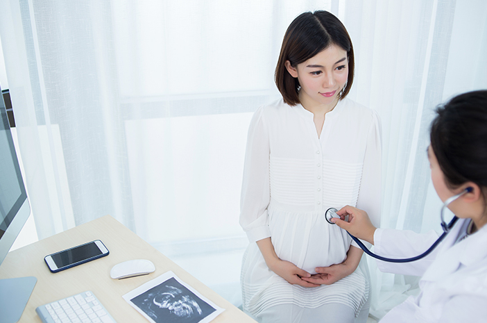 dr. Rifky, Sp. OG, Dokter Kandungan Perempuan Pamelang