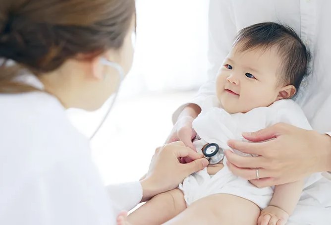 Rekomendasi Dokter Spesisalis Anak Semarang, dr. Caecilia, Sp. A