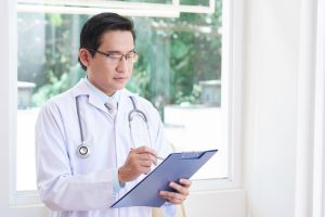 dokter penyakit dalam Purworejo dr. Chusni Sp. PD