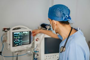 dokter spesialis anestesi Sragen dr. Oddie Sp. An