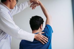 dokter spesialis fisioterapi Sragen dr. Dwi Budi Sp. KFR