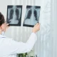 dokter spesialis paru Cilacap dr. Dwi Indrayati Sp. P