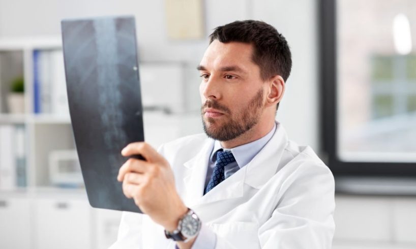 dr. Savero, Sp. OT, Praktek Dokter Spesialis Orthopedi Pekalongan
