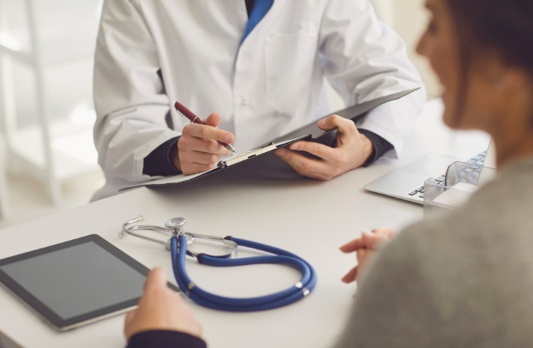 Praktek Dokter Sepesialis Penyakit Dalam Kebumen, dr. Khayati, Sp. PD