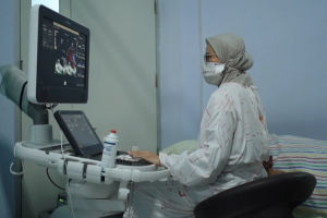 dokter kandungan perempuan Kendal dr. Nur Zarit Sp. OG