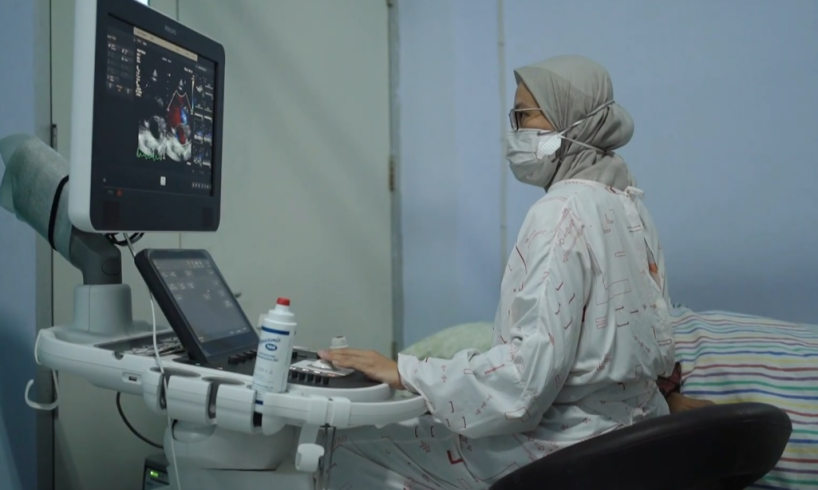 dokter kandungan perempuan Kendal dr. Nur Zarit Sp. OG