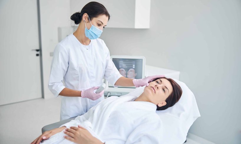 dokter spesialis kulit Wonogiri dr. Rika Sp. KK