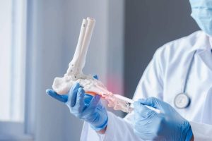 dokter spesialis ortopedi Tegal dr. Afrisya Sp. OT