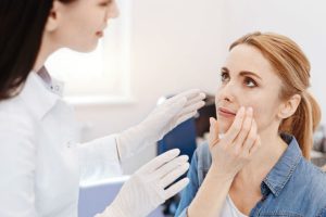 dr. Dwi Rakhmawati, Sp. DVE., Dokter Spesialis Kulit Boyolali