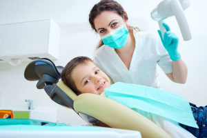 drg. Devi Ayu, Rekomendasi Praktek Dokter Gigi Batang