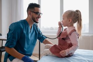 dokter spesialis anak Hulu Sungai Tengah dr. Nataniel Sp. A