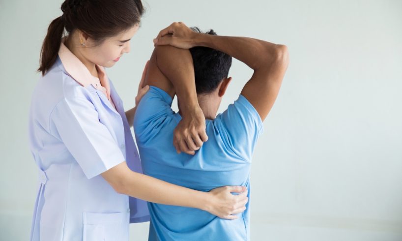 dr. Nura Eky, Sp. KFR, Dokter Spesialis Fisioterapi Temanggung