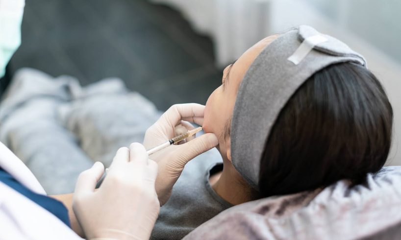 Praktek dr. Kun Anggi, Sp.DVE, Dokter Spesialis Kulit Tanah Laut