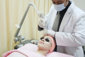 Praktek dr. Yusuf Wibisono, Sp.DV, Dokter Spesialis Kulit Tapin