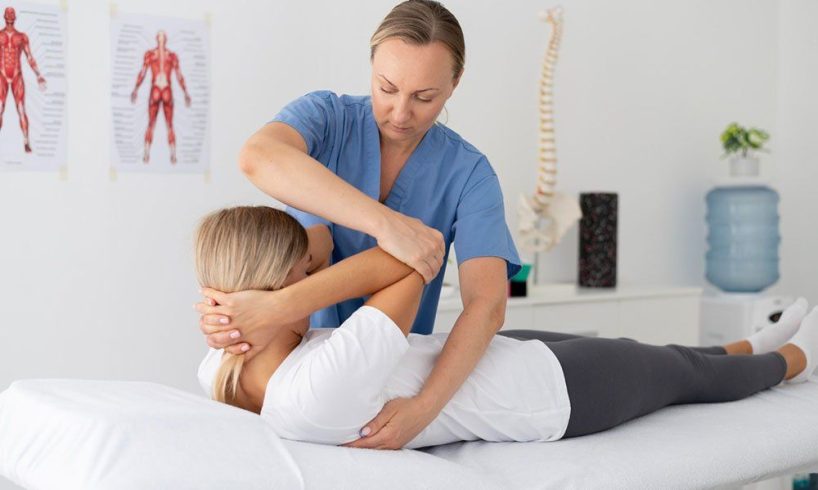 dokter spesialis fisioterapi Hulu Sungai Tengah dr. Misda Sp. KFR