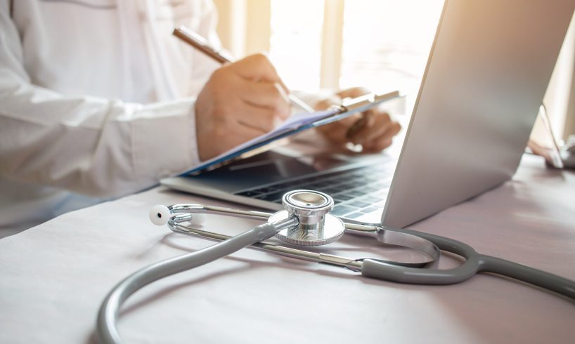 dokter spesialis penyakit dalam Tabalong dr. Andi Baji Sp. PD