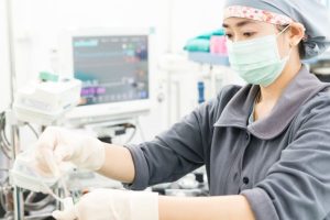 dr. Ayu Juniarti, Sp.An-TI, Dokter Spesialis Anestesi Balangan