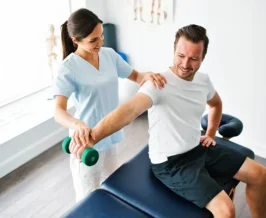 dokter spesialis fisioterapi Kulon Progo dr. Muthia