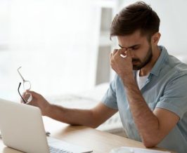 cara menjaga kesehatan mata di era digital