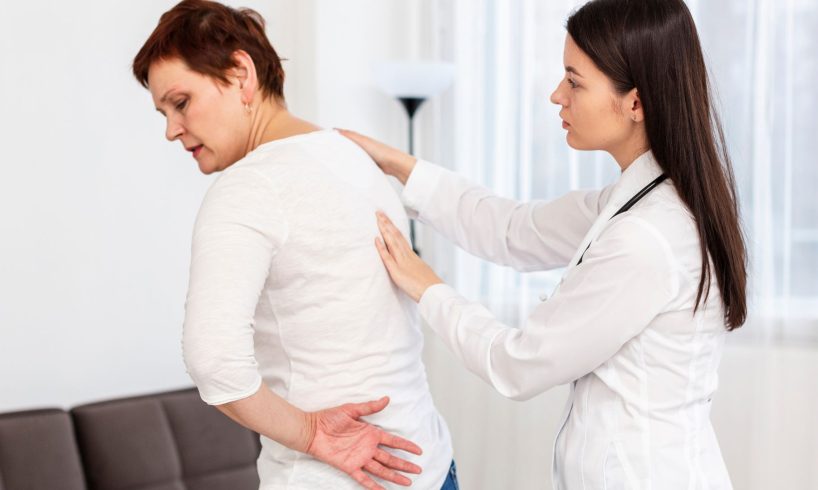 dokter spesialis fisioterapi Sleman dr. Asri